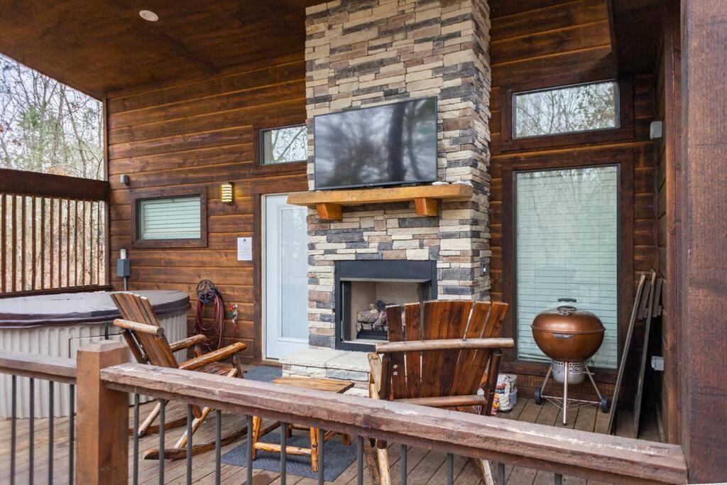 Diamond Cabin W/ Jet Shower & Secluded Back Deck! Broken Bow Εξωτερικό φωτογραφία