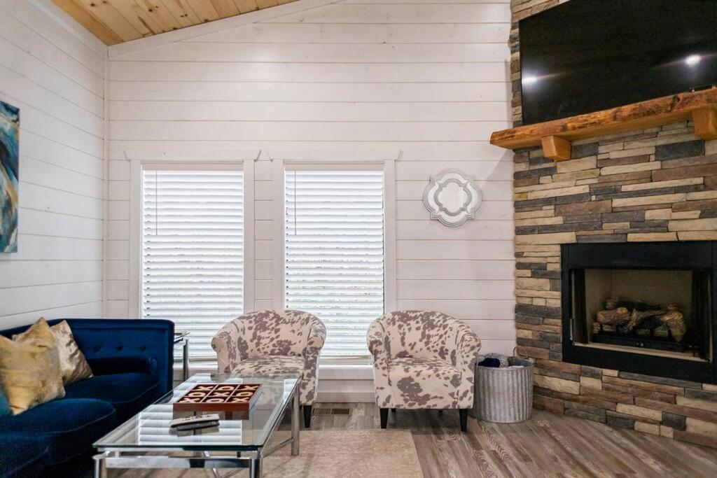Diamond Cabin W/ Jet Shower & Secluded Back Deck! Broken Bow Εξωτερικό φωτογραφία
