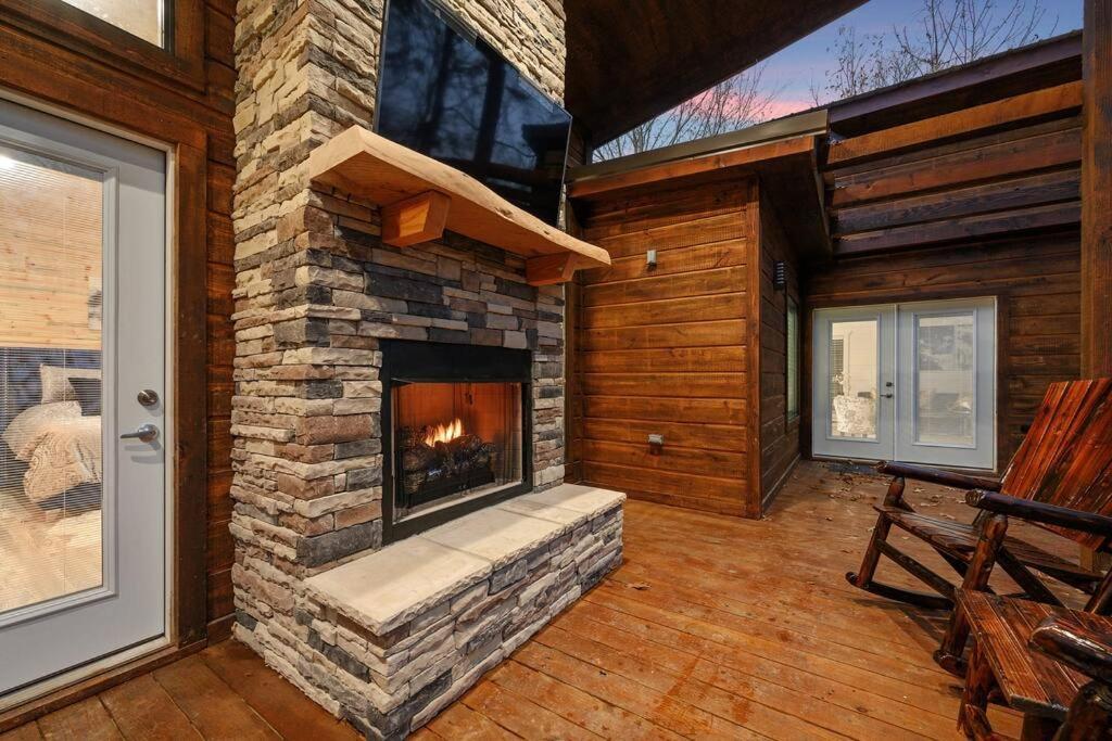 Diamond Cabin W/ Jet Shower & Secluded Back Deck! Broken Bow Εξωτερικό φωτογραφία